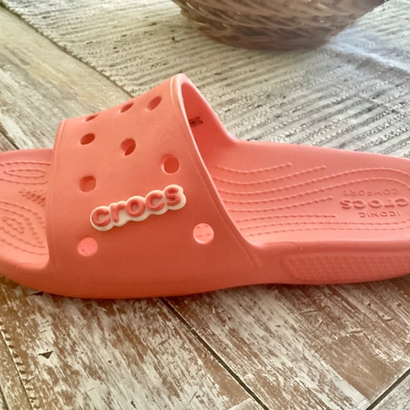 CROCS Sandals - Picture 3 of 6